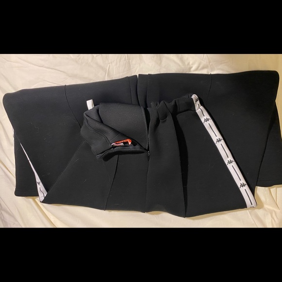 KAPPA Italy - Palazzo pants black. Medium. - Picture 4 of 5